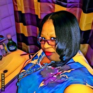 Meet your Posher, Leola